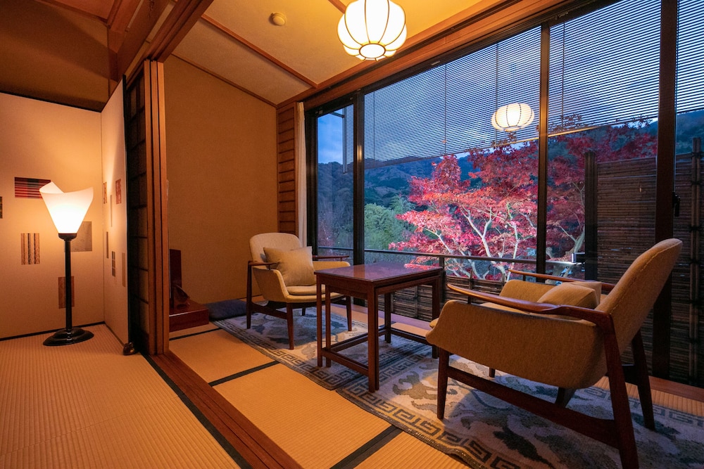 [Type X] Japanese Western Style Twin Bed Room, Private indoor hot spring, (67+sqm), Smoking photo 2