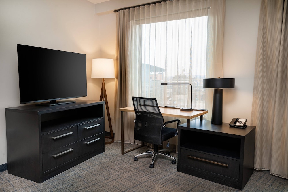 Suite, Multiple Beds, City View - Photo 1