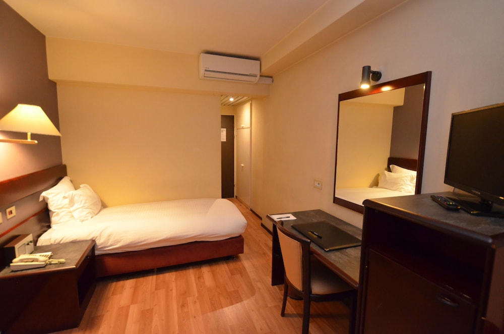 Standard Single Room photo 2