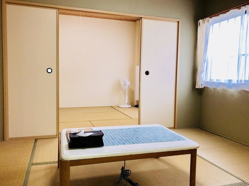 Family Apartment photo 2