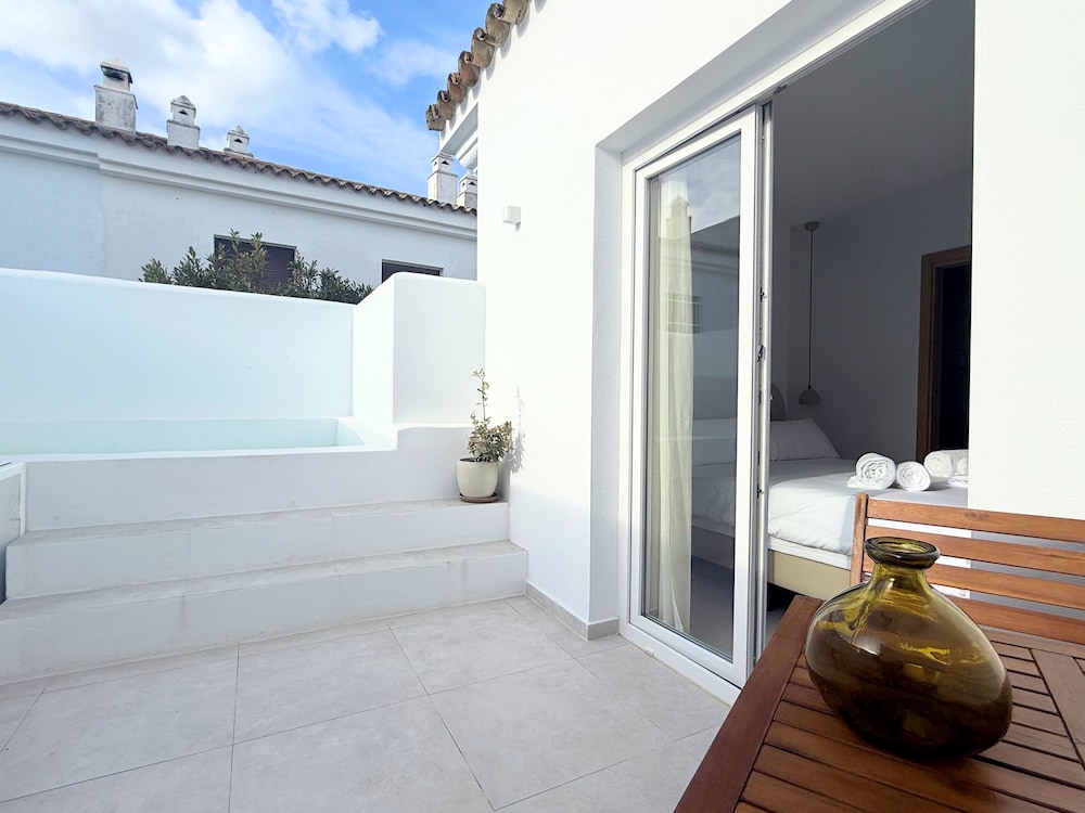 Junior Double Room, Private Pool