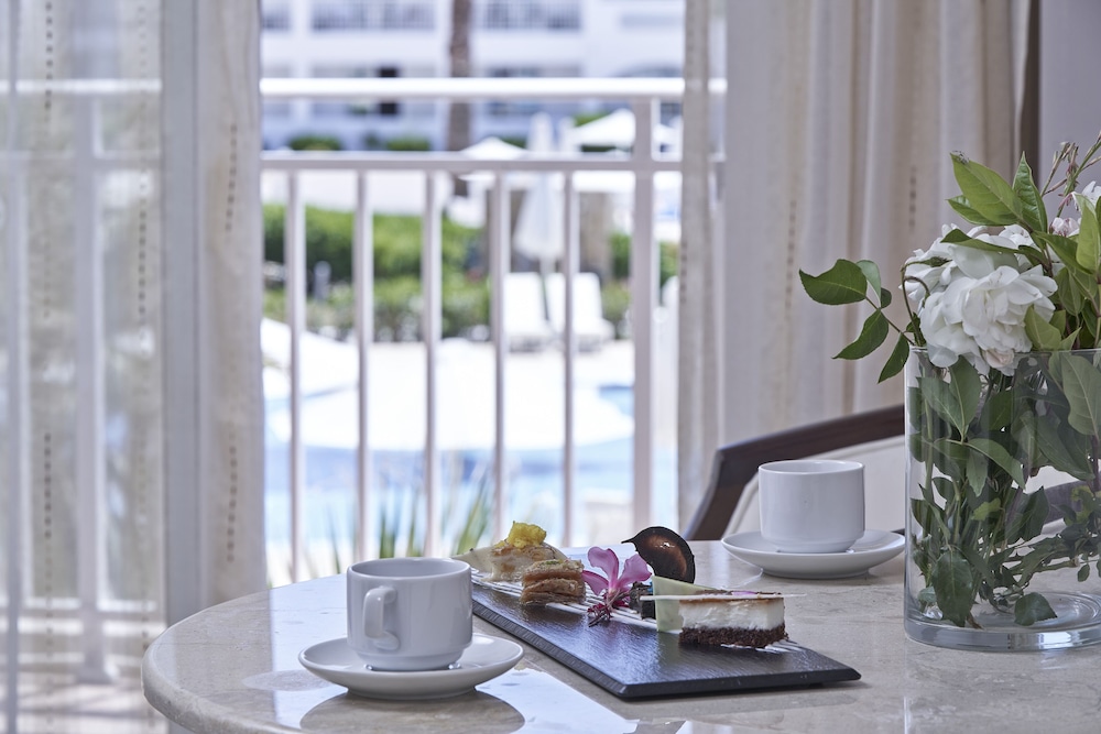 Junior Suite, Garden View - Photo 4