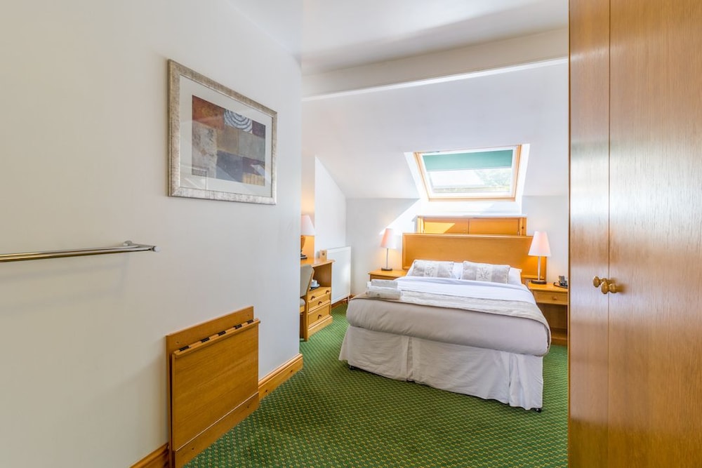 Banks Twin Suite