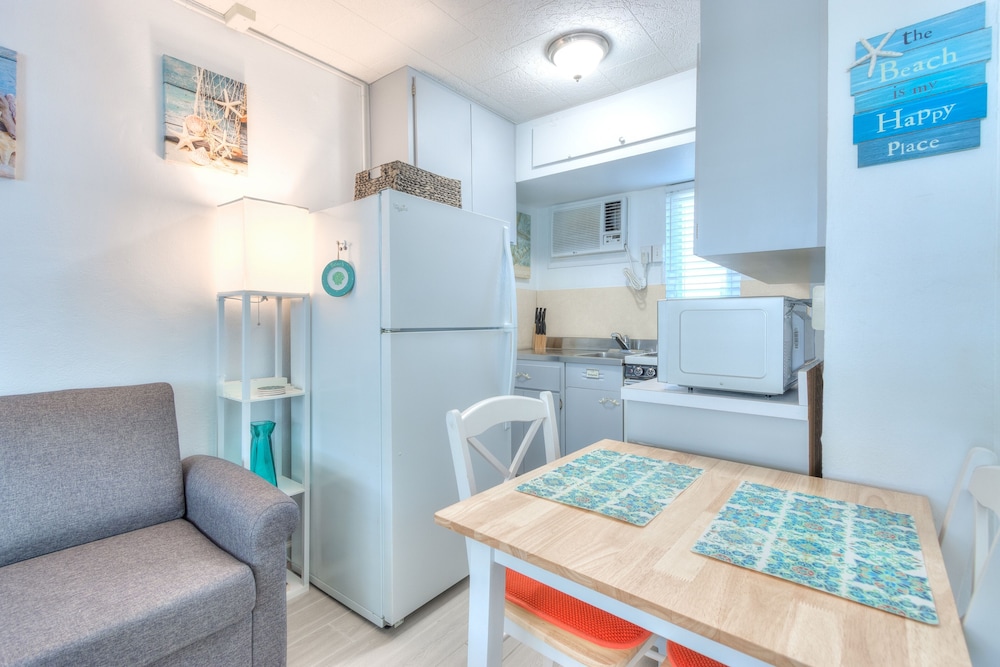 Condo, 1 Bedroom photo 3
