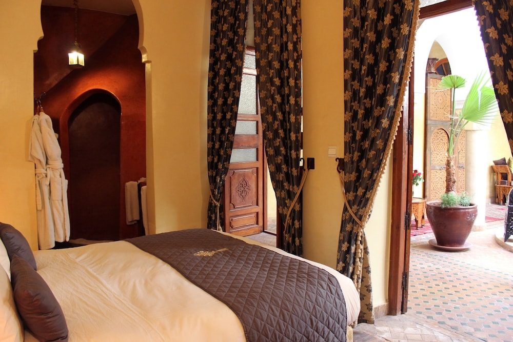 Superior Room - Photo 2