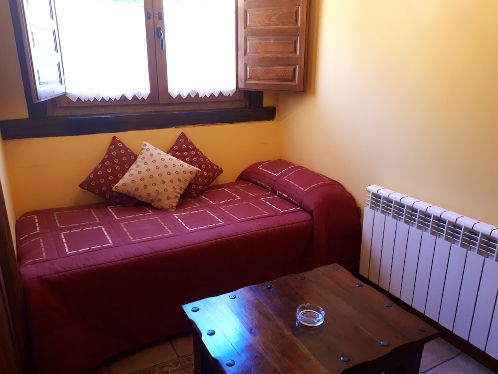 Family Triple Room, 1 Bedroom photo 3