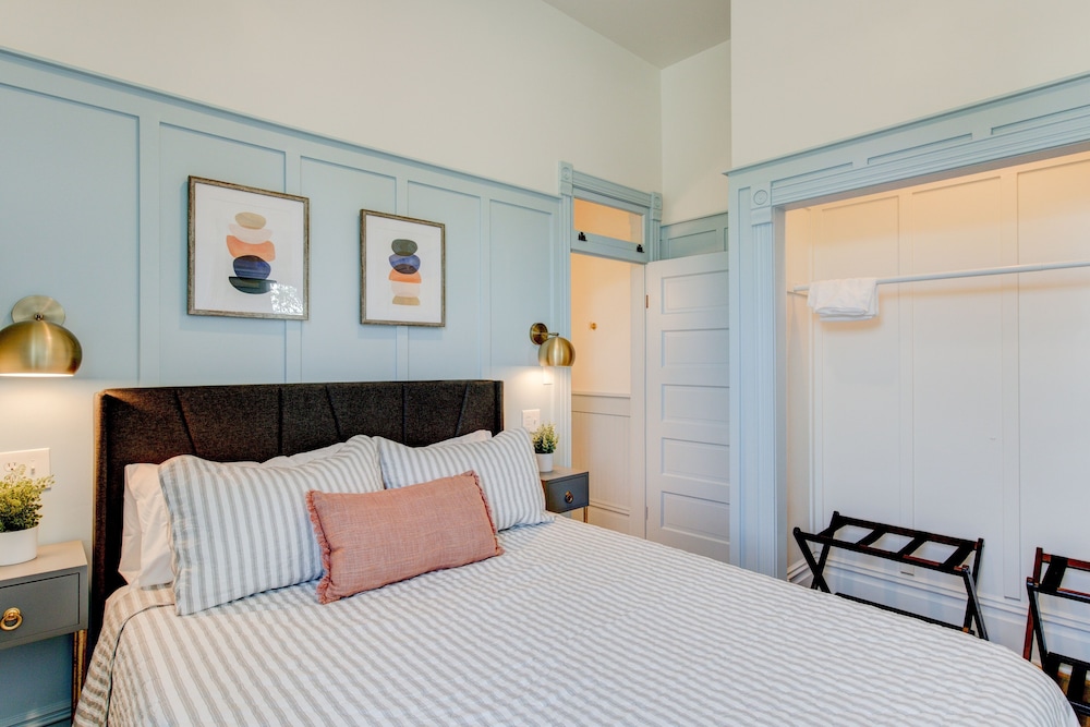 Deluxe Suite photo 3