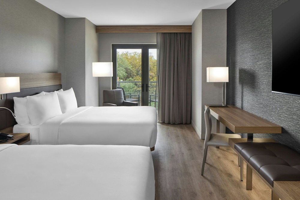 Room, 2 Queen Beds (Balcony)
