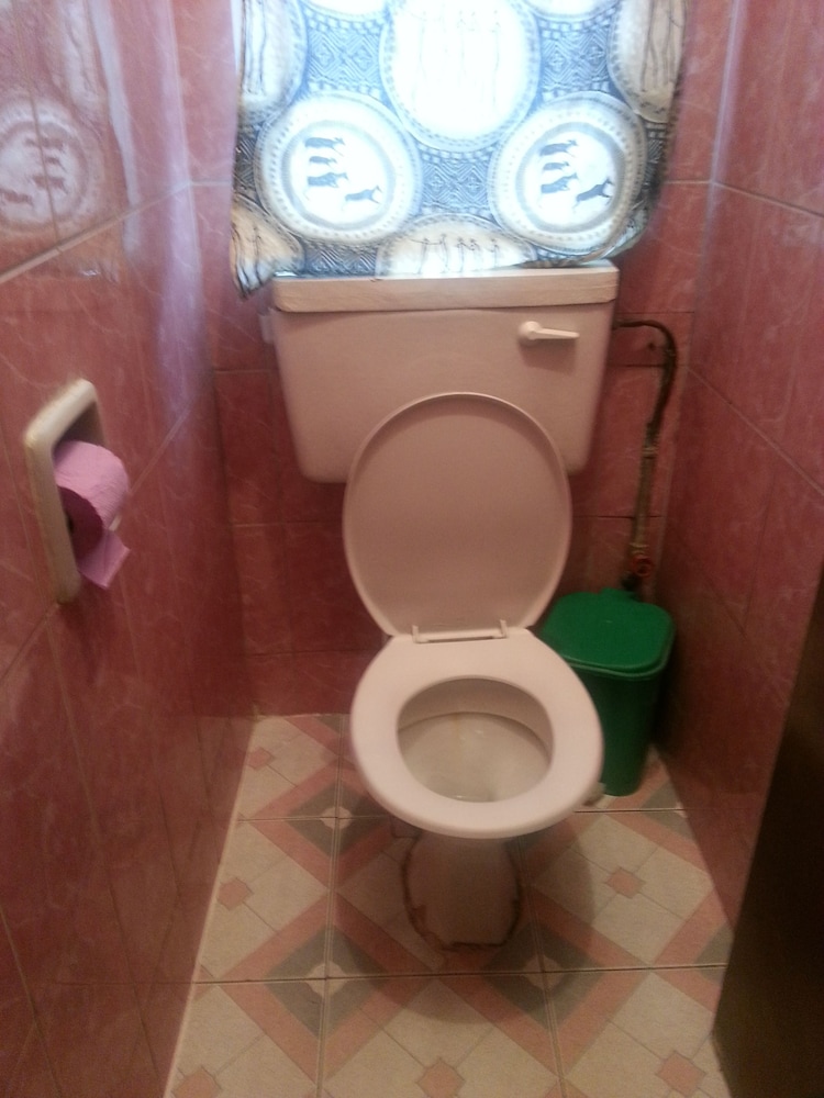 Twin Room, Shared Bathroom photo 3