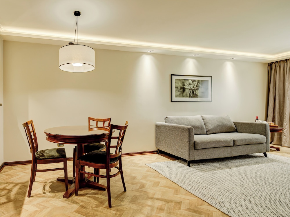 Suite ejecutiva, 2 camas Twin y sofa cama - Photo 5