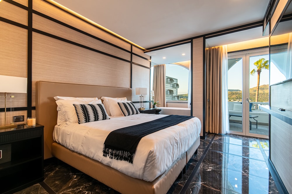 Executive Studio Suite, Bathtub