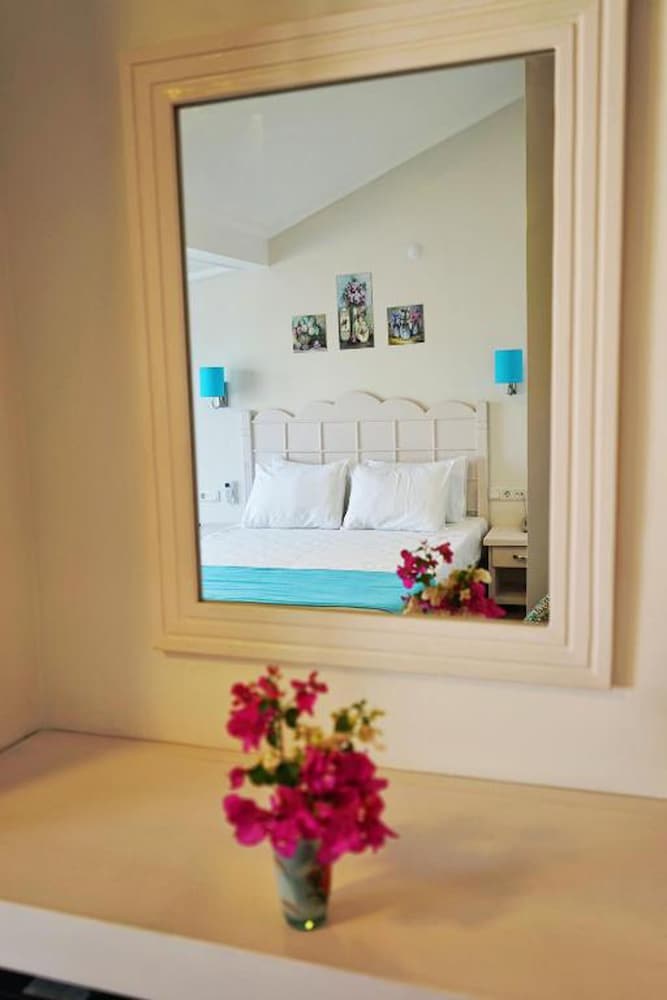 Standard Double Room, Sea View photo 3