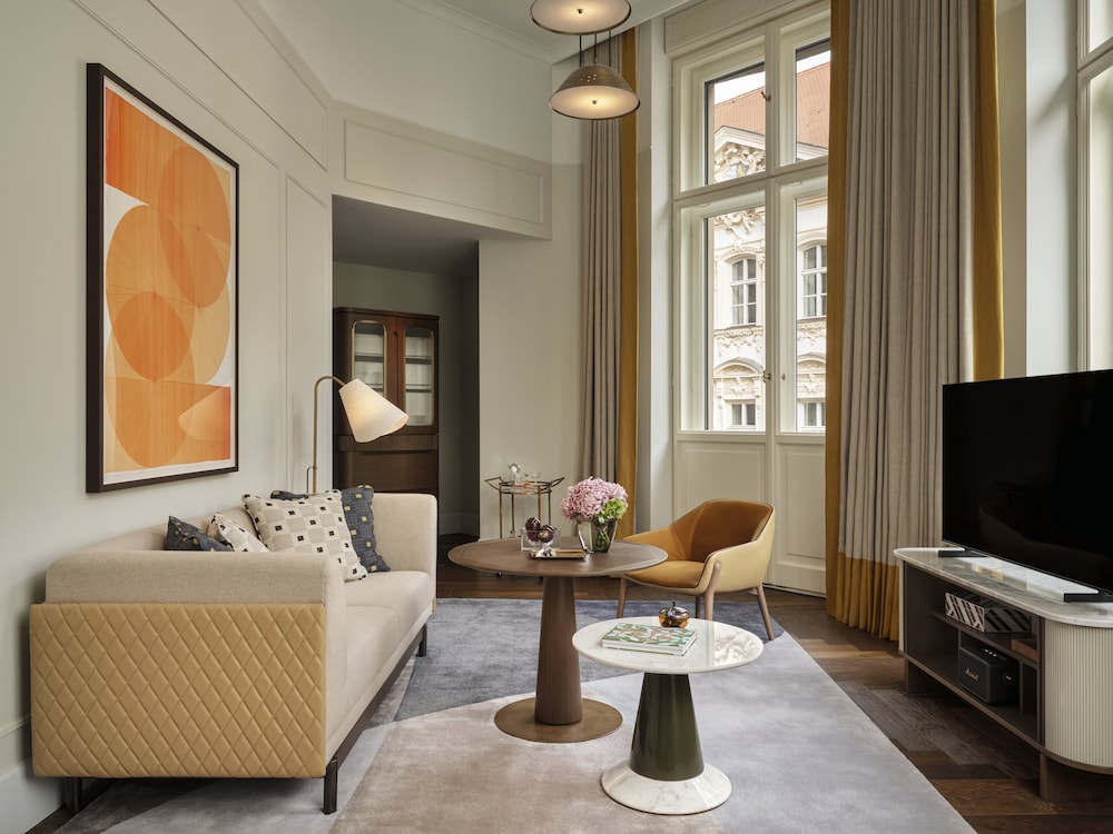 Suite, Multiple Beds, Corner Suite, Multiple Beds, Corner