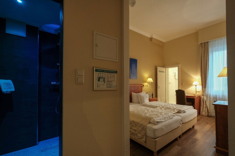 Double Room (Weekend Package incl WellnessFitness) photo 2