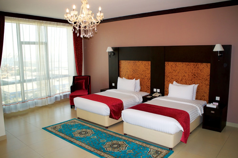 Luxury Suite photo 1