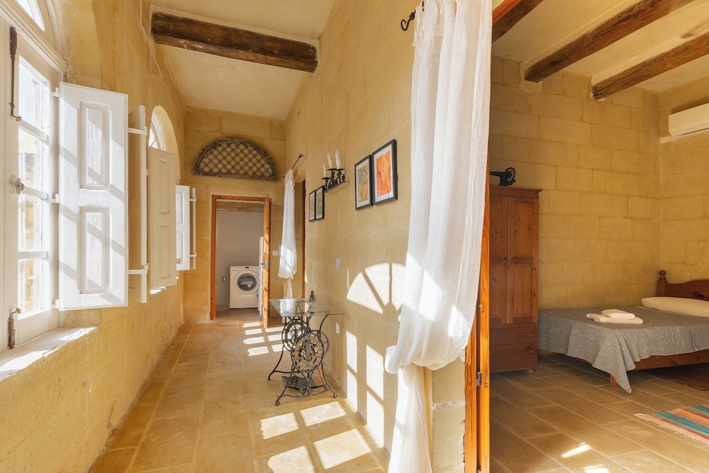 Family Townhome, 3 Bedrooms (Bebbuxija Pool Farmhouse Gozo)