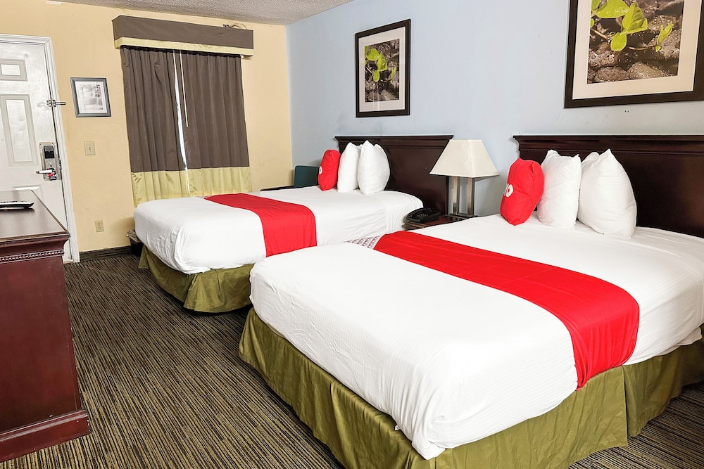 Room (2 Full Bed Smoking) - Photo 1