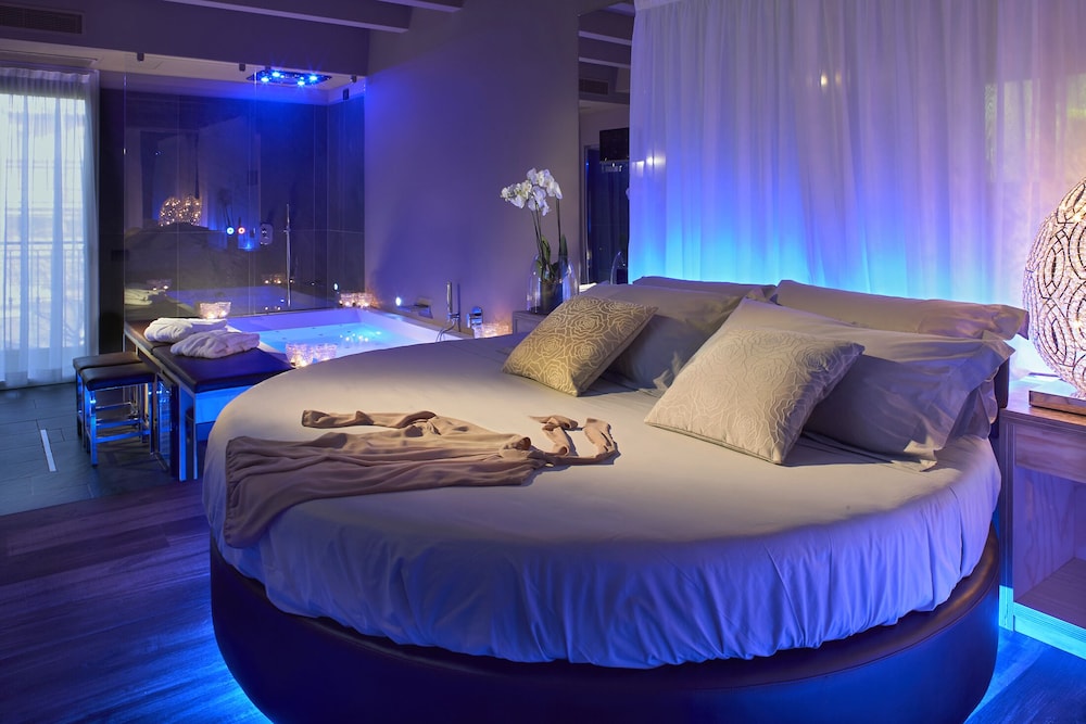 Suite (Private, Spa) photo 2