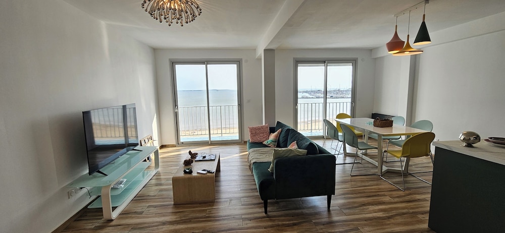 Appartment T4 4EME photo 1