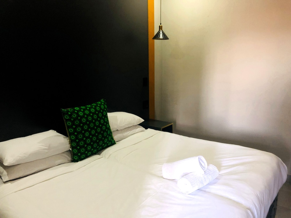 Standard Twin Room, 2 Twin Beds - Photo 40