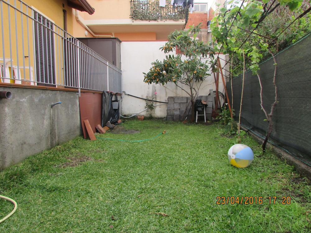 Villa Individuelle à 20m de la Mer pour Séjour et/ou Soins Thermaux Près de Taormina, Photo 29