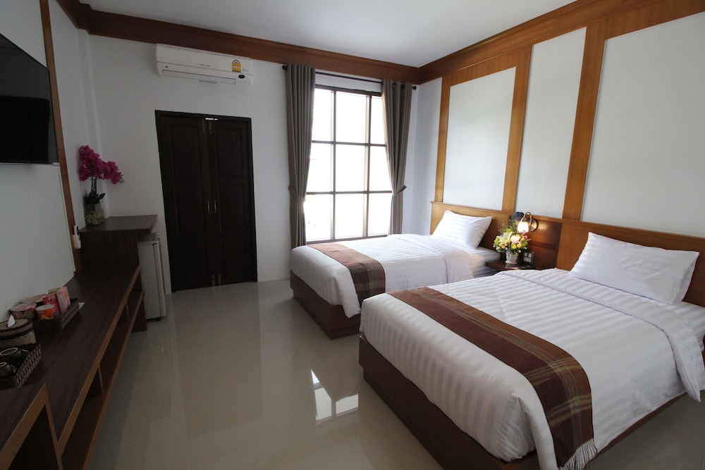 Superior Twin Room, 2 Twin Beds photo 1