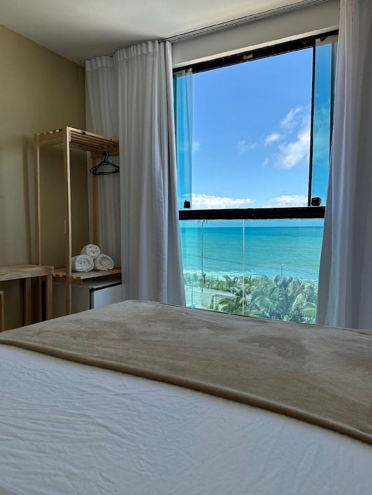 Comfort Suite, Beach View