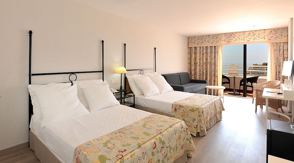 Junior Suite - Photo 1