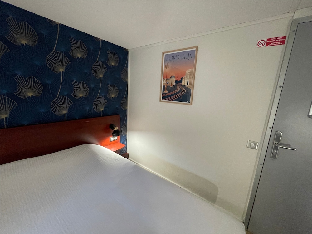 Standard Double Room, 1 Double Bed photo 3