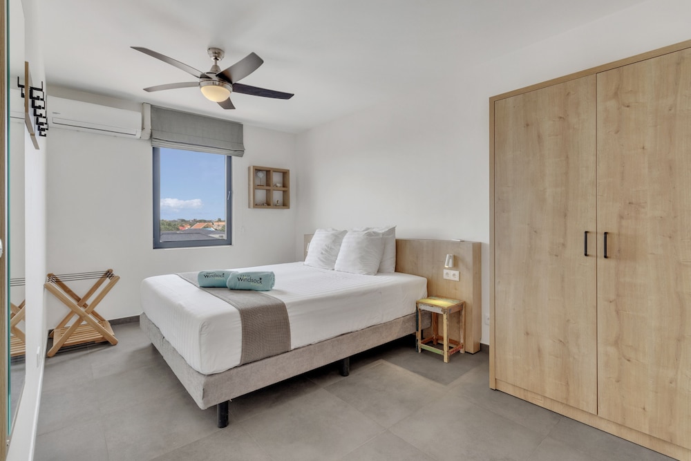 Grand Apartment, 2 Bedrooms, Ocean View photo 2