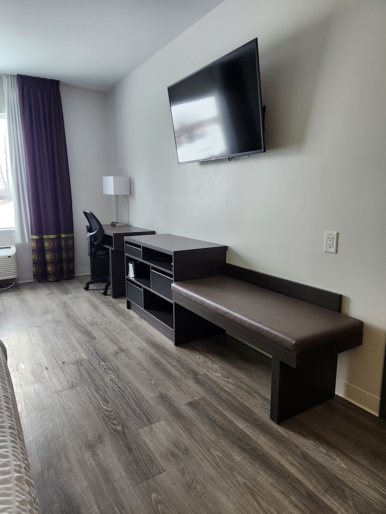 Room, 2 Queen Beds, Non Smoking (tub/shower) - Photo 3