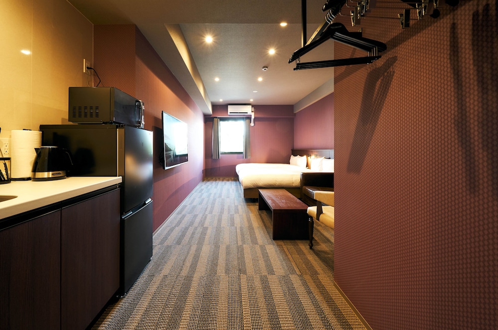 Standard Twin Room, 2 Double Beds - Photo 7