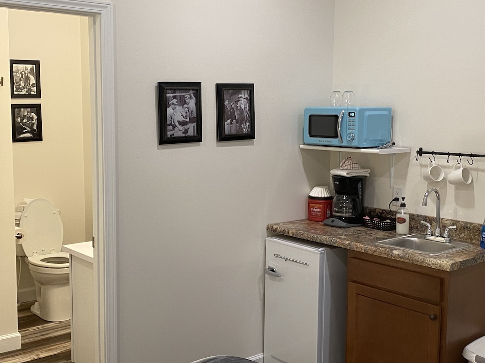 Jailhouse Suite photo 3