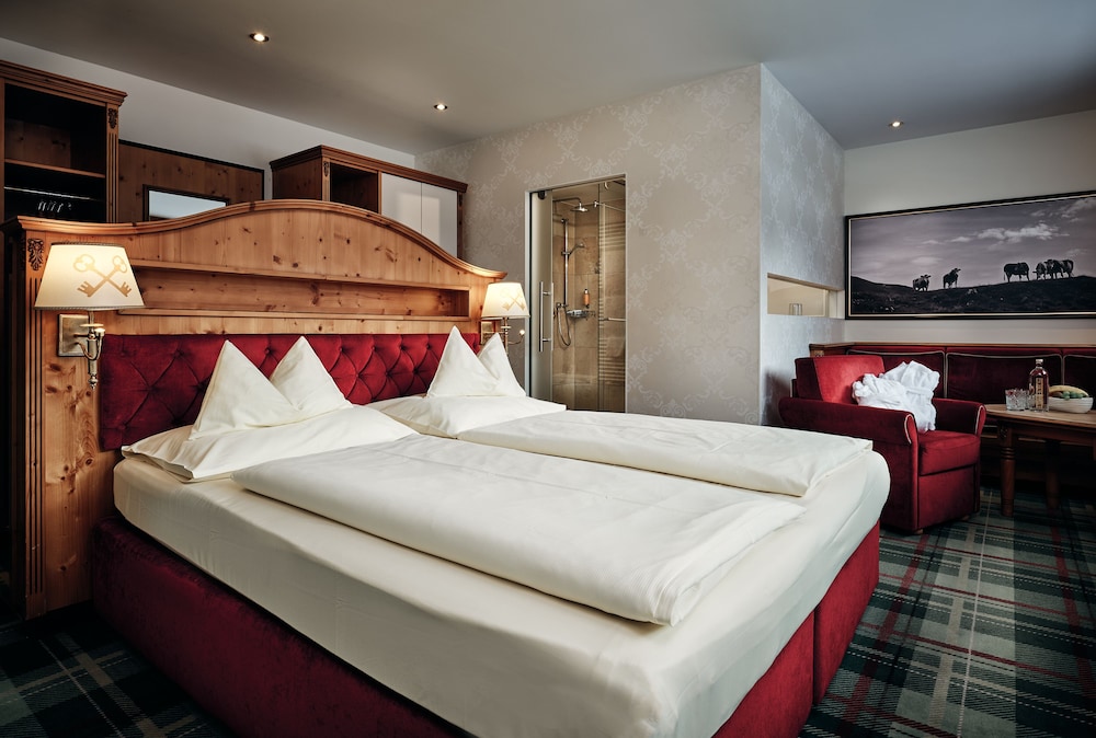 Deluxe Double Room - Photo 1