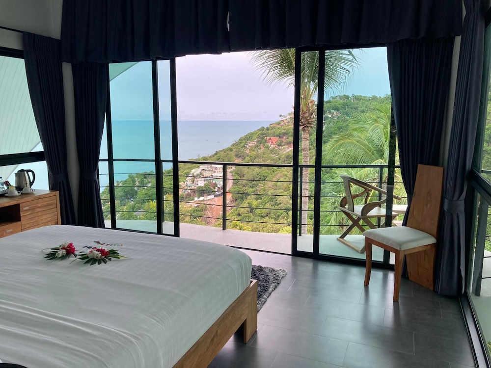 Panoramic Room, Sea View (B8)