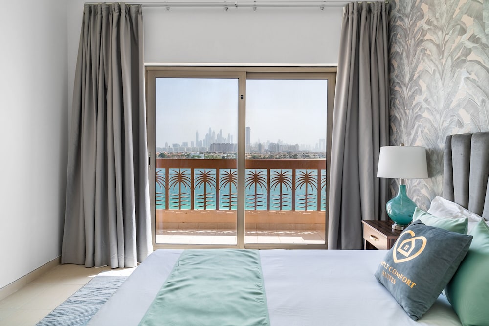 Luxury Apartment, 3 Bedrooms, Kitchen, Ocean View photo 3