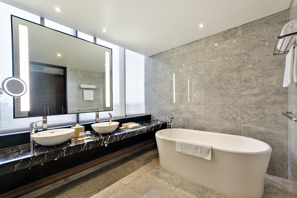 Room, 1 King Bed, City View