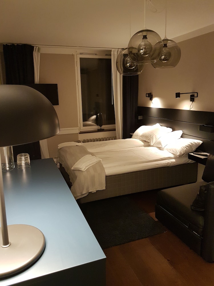 Double Room (Extra bed)
