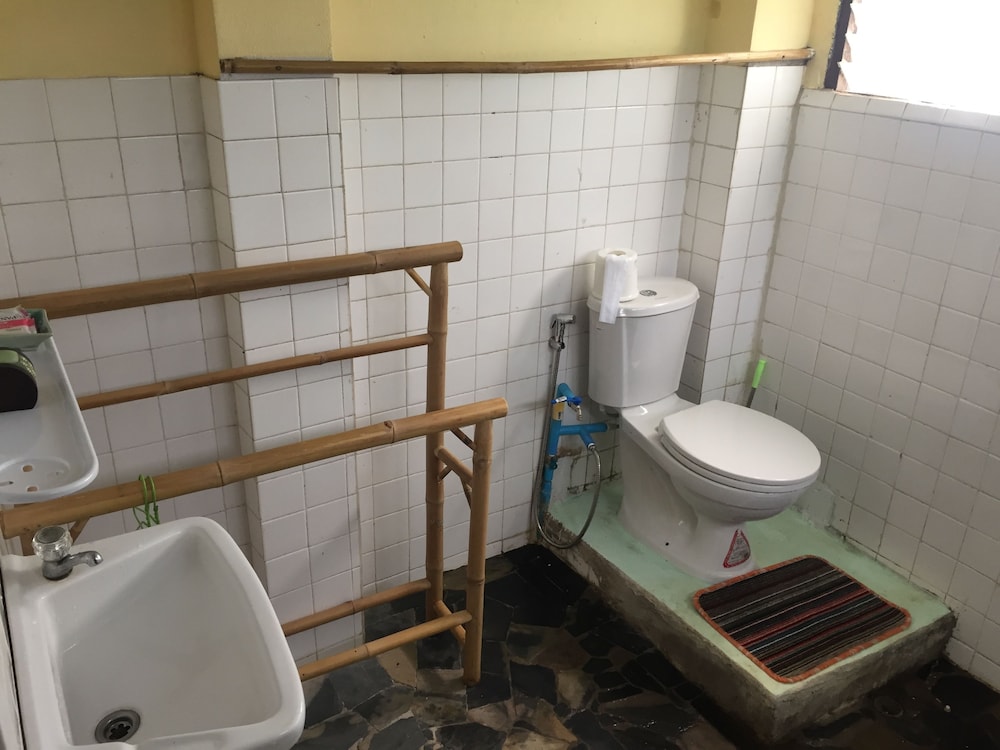 Standard Room, 1st Floor photo 2