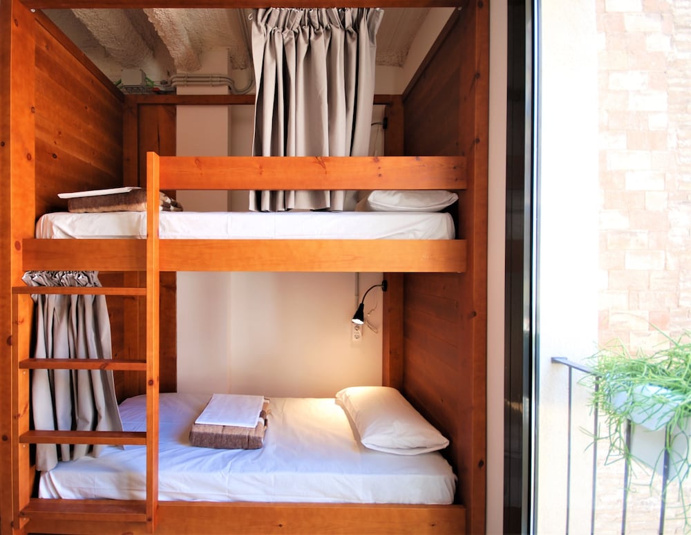 Dormitorio Compartido Comfort, Dormitorio Compartido Mixto, Adaptado, Vista a la Ciudad