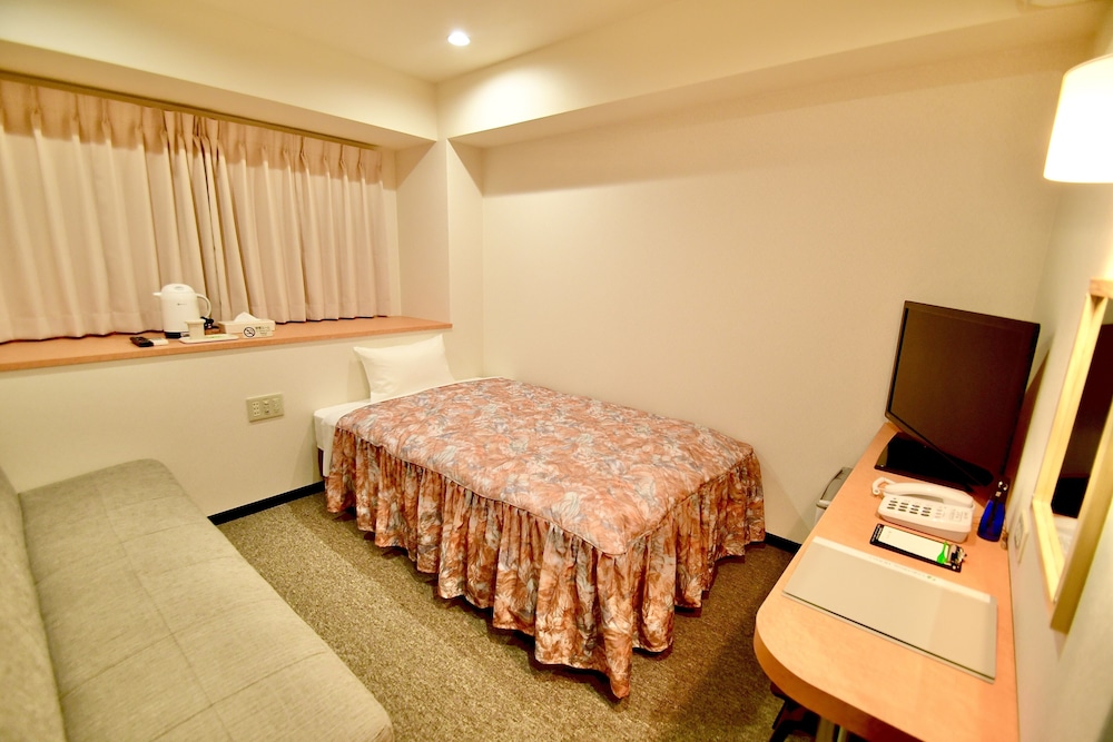 Single Room with Sofa 4, Smoking photo 1