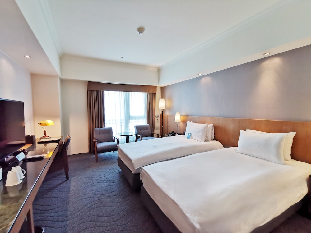 Classic Twin Room, Bathtub