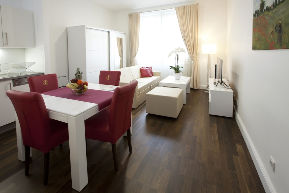 Business Apartment