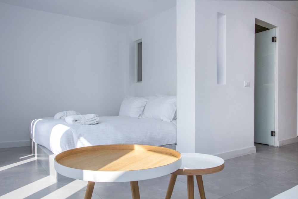Suite, Balcony (Outdoor Jetted tub Caldera view ) - Photo 33