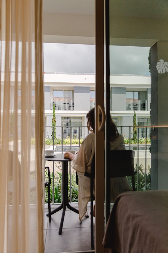 Double Room (King Bed) - Photo 6