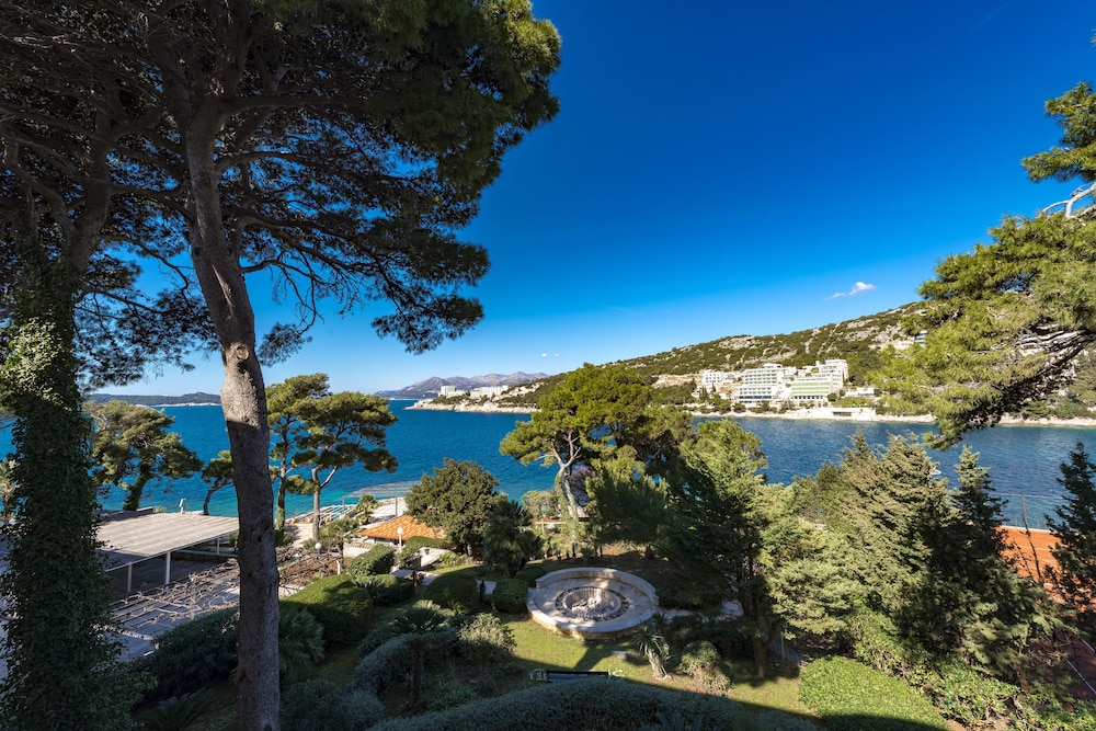 Standard Triple Room, Sea View