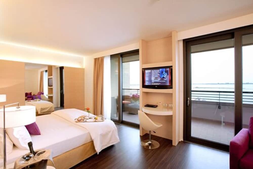 Deluxe Room, Sea View (Pet friendly) photo 3