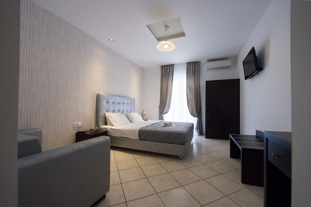 Luxury Studio Suite, 1 Bedroom photo 2