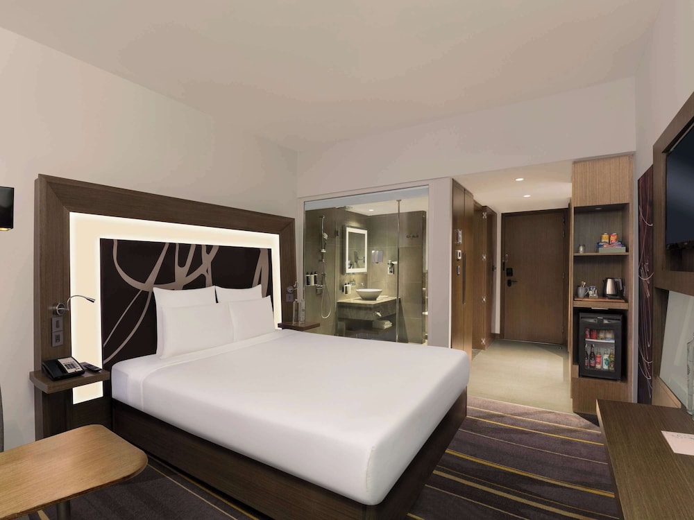 Premier Room, 1 Double Bed thumbnail 6
