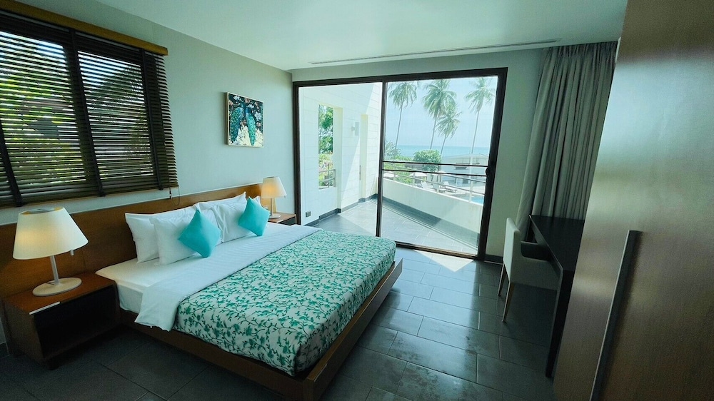 Classic Studio, Balcony, Ocean View - Photo 12